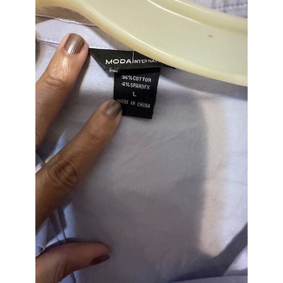 Moda International Purple Button-Down Shirt Size Large - Picture 3 of 3